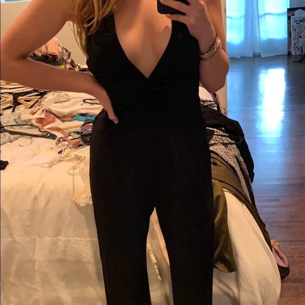 Black BCBG jumpsuit 🔥